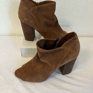 Jessica Simpson Bootie Heel Kymber Brown Leather Peep Toe Womens Size 10 4” Heel